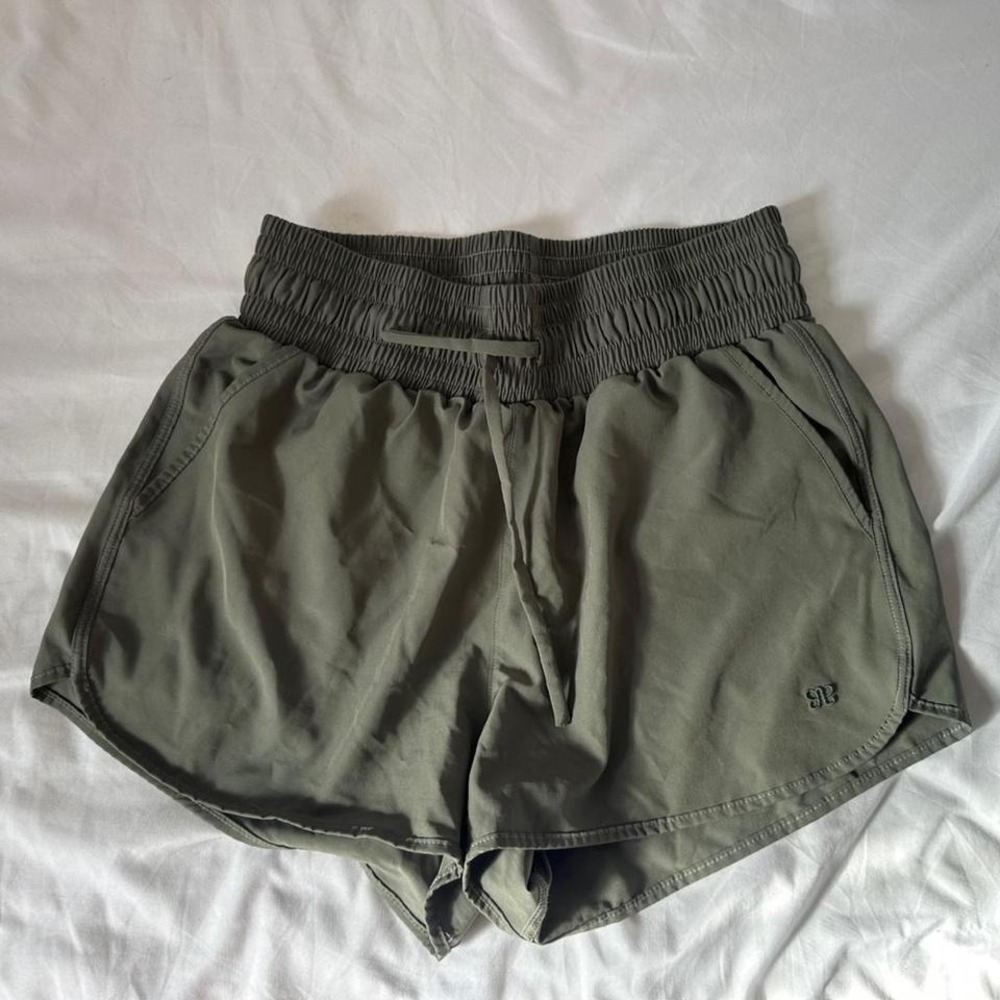 Albion Green Olive Active Beach Shorts Size L